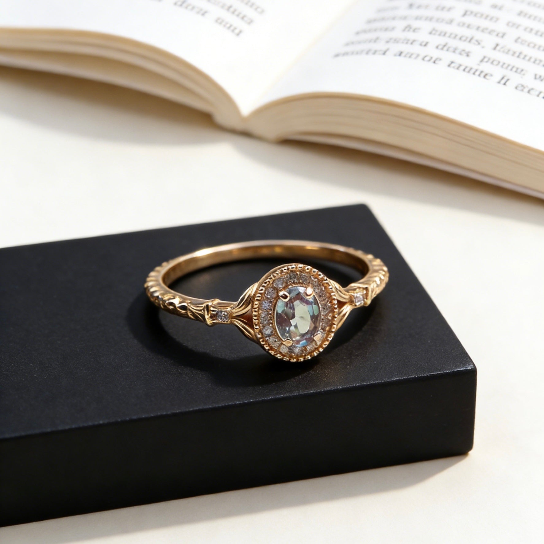 Lumina Vintage Color-Changing Halo Ring