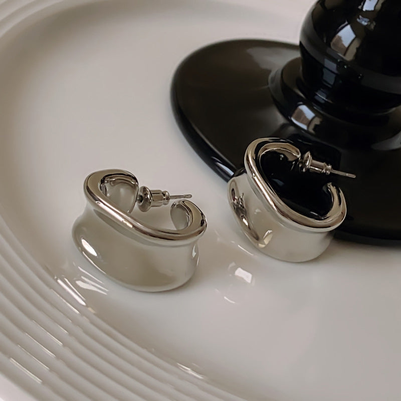 Minimalist Luxury Gold-Plated Platinum-Plated Wide-Band C-Shaped Earrings