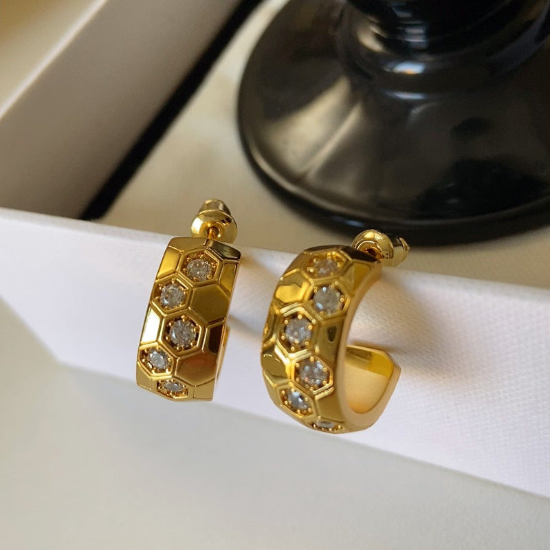 Light Luxury Gold-Plated C-Shaped Honeycomb Multi-Zircon Earrings