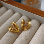 Vintage Luxury Gold-Plated Hollow-Heart Earrings