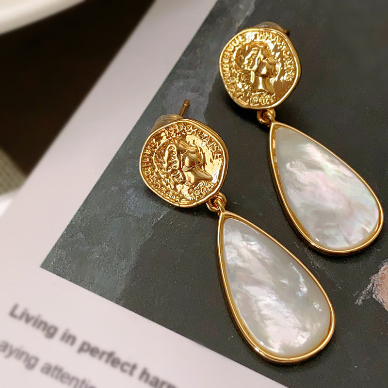 Vintage Luxury Gold-Plated Drop-Shaped Natural Mother-of-Pearl Earrings