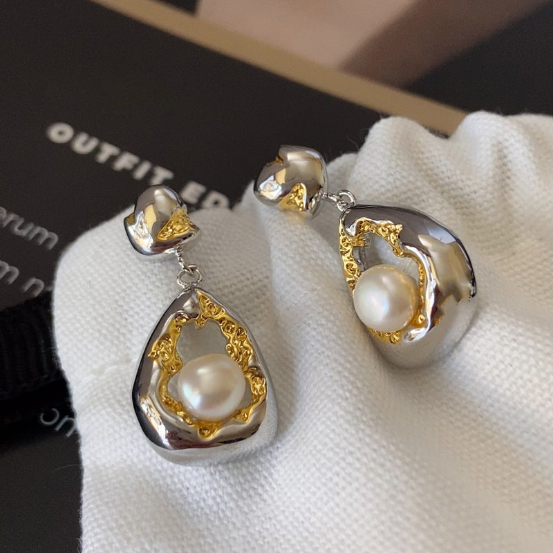 Light Luxury Two-Tone Gold-Plated Drop-Shaped Pearl Earrings