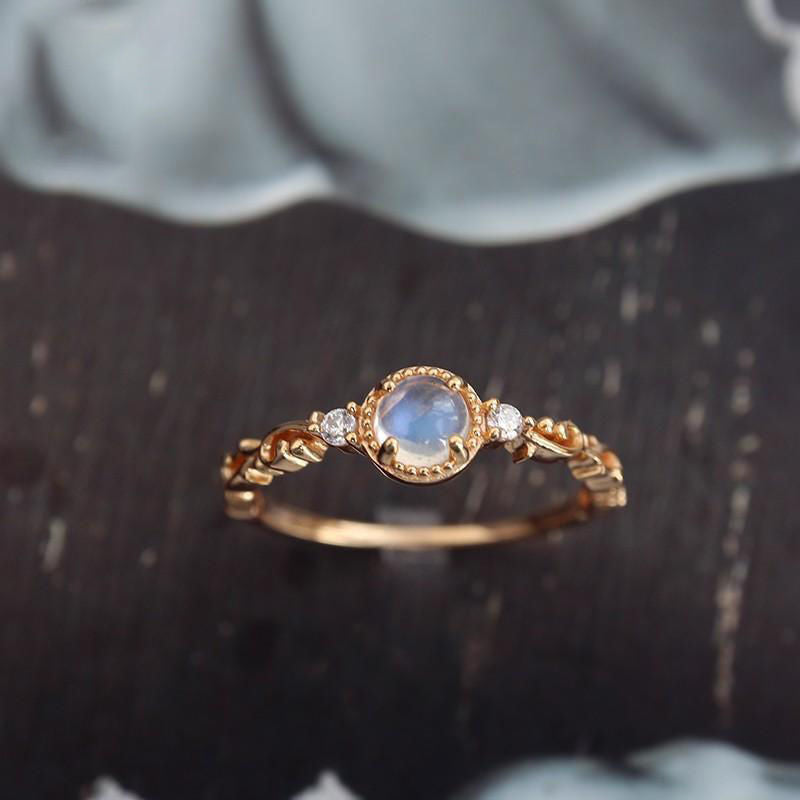 Vintage Luxury Gold-Plated Hollow-Carved Zircon Blue Moonstone Ring