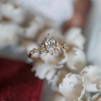 Vintage Gold-Plated Slim-Band Multi-Round Marquise-Shaped High-carbon diamond Ring