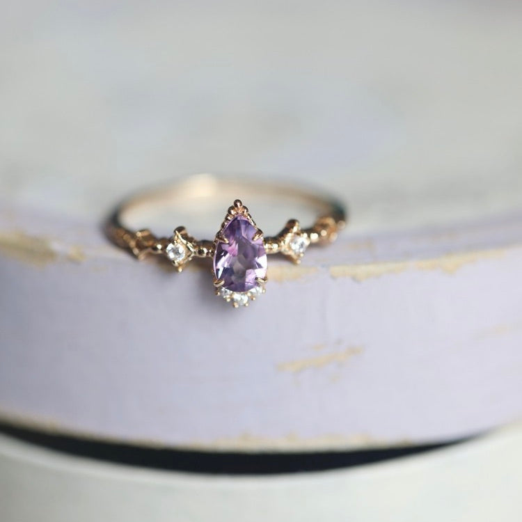 Light Luxury 14K Gold-Plated Drop-Shaped Multi-Zircon Natural Amethyst Ring