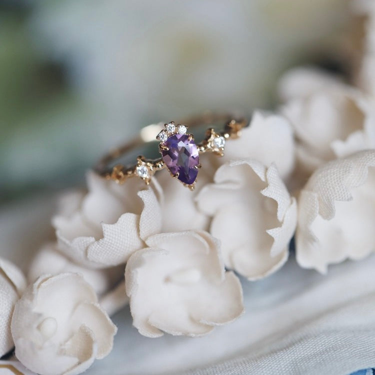 Light Luxury 14K Gold-Plated Drop-Shaped Multi-Zircon Natural Amethyst Ring