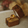 Vintage Luxury Gold-Plated Lace Pattern Natural Cabochon Citrine Ring