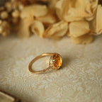 Vintage Luxury Gold-Plated Lace Pattern Natural Cabochon Citrine Ring
